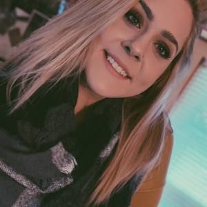 Meet your Posher, Stephanie